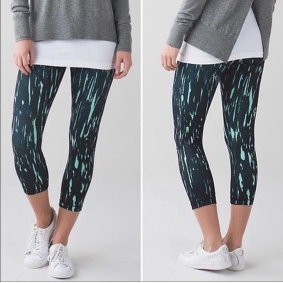 Lululemon Wunder Under Crop III Painted Leggings Sz 6 - Picture 1 of 11